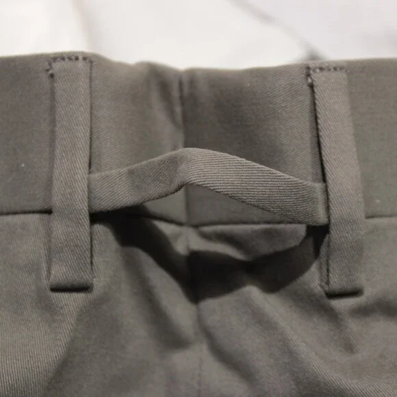 Zanella NWT Chinos / Casual Pants Size 36 US Parker In Solid Gray Cotton Blend
